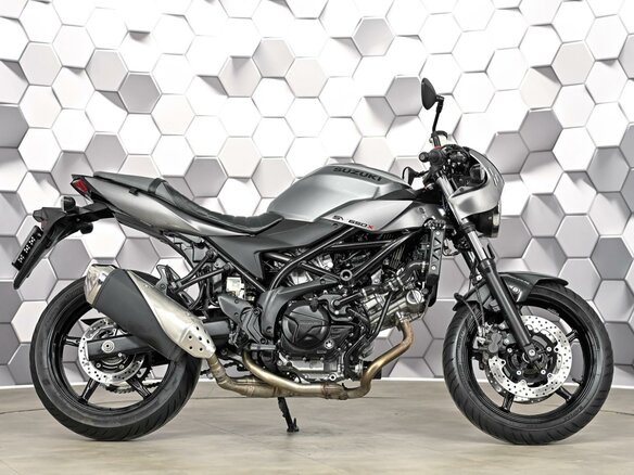 2018 Suzuki SV 650, серый, 595000 рублей - вид 2