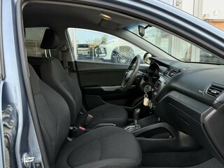 2013 Kia Rio 4-speed III, голубой, 810000 рублей, вид 2