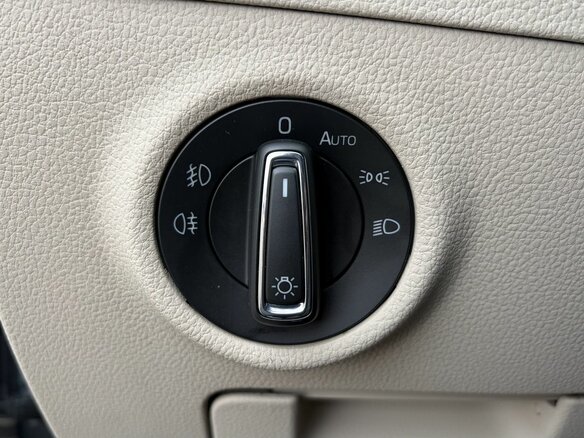 2020 Skoda Superb III Рестайлинг, серый, 2399000 рублей - вид 13