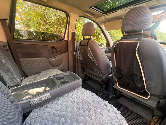 2002 Toyota FunCargo, серый, 400000 рублей