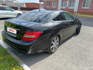 2011 Mercedes-Benz C-Класс 180 III (W204) Рестайлинг, чёрный, 1550000 рублей, вид 3