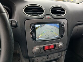 2010 Ford Focus II Рестайлинг, серебристый, 640000 рублей, вид 3
