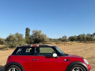 2009 Mini Hatch Cooper II (R56), красный, 999000 рублей, вид 3