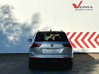 2021 Volkswagen Tiguan II Рестайлинг, серый, 2990000 рублей, вид 5