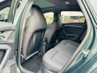 2022 Audi A3 Sportback 35 TFSI IV (8Y), зелёный, 1980000 рублей, вид 5