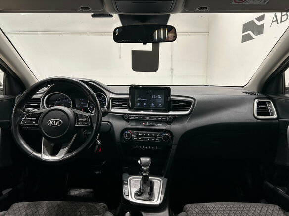 2018 Kia Ceed III, серый, 1339000 рублей - вид 13