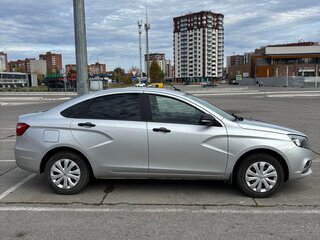 2021 Lada (ВАЗ) Vesta I, серый, 900000 рублей, вид 3