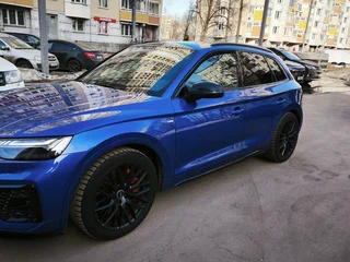 2021 Audi Q5 45 TFSI II (FY) Рестайлинг, синий, 4200000 рублей, вид 3