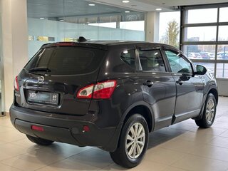2011 Nissan Qashqai I Рестайлинг, чёрный, 957000 рублей, вид 4
