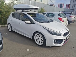 2015 Kia Ceed GT I Рестайлинг, белый, 1600000 рублей, вид 3