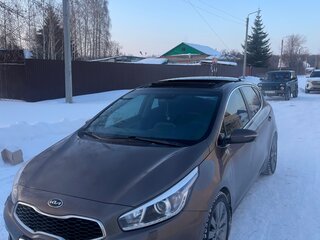 2013 Kia Ceed II, коричневый, 1050000 рублей, вид 2