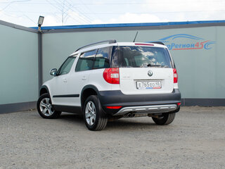 2013 Skoda Yeti I, белый, 1128000 рублей, вид 5