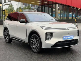 2026 Changan Qiyuan Q07 31.7 kWh, серебристый, 3200000 рублей, вид 1