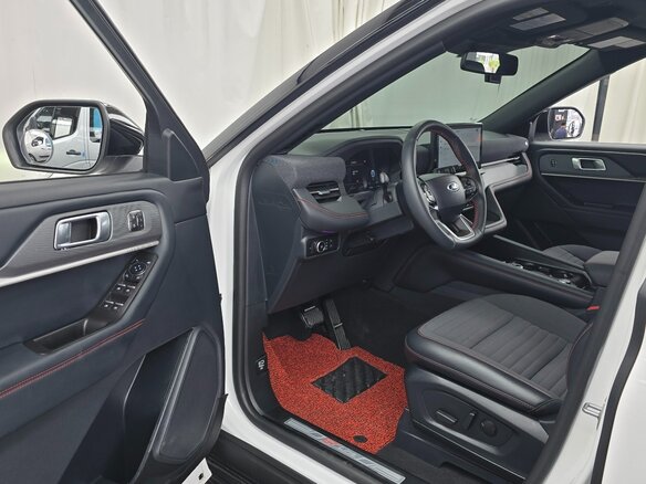 2025 Ford Explorer VI Рестайлинг, белый, 7520000 рублей - вид 26