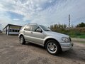 2000 Mercedes-Benz M-Класс 320 I (W163), серый, 650000 рублей - вид 5