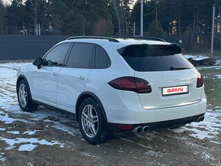 2012 Porsche Cayenne S II (958), белый, 1700000 рублей, вид 4