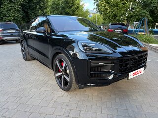 2024 Porsche Cayenne GTS Coupé III Рестайлинг, чёрный, 20500000 рублей, вид 2