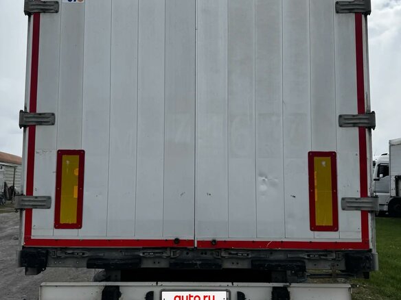 2012 Renault Premium, красный, 1990000 рублей - вид 8