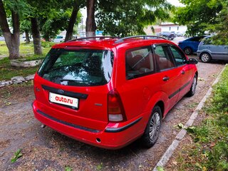 2004 Ford Focus I Рестайлинг, красный, 320000 рублей, вид 3