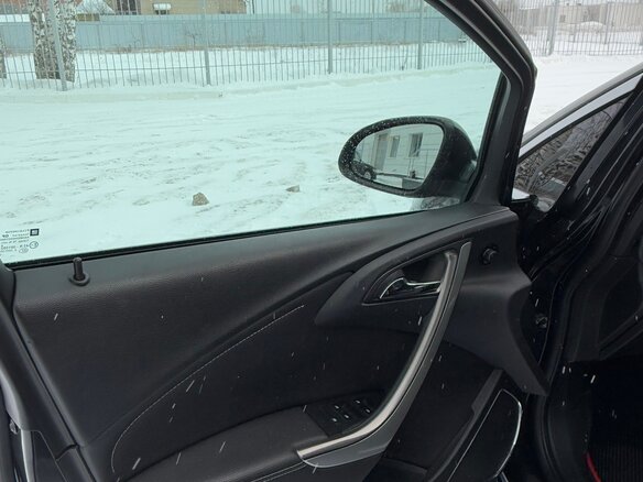 2010 Opel Astra J, чёрный, 750000 рублей - вид 13