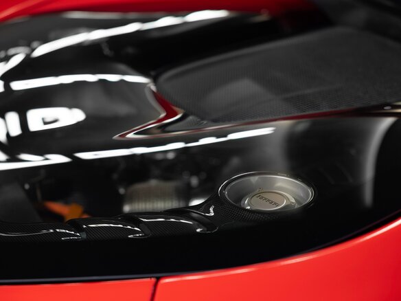 2026 Ferrari 296 Speciale, красный, 85045300 рублей - вид 20