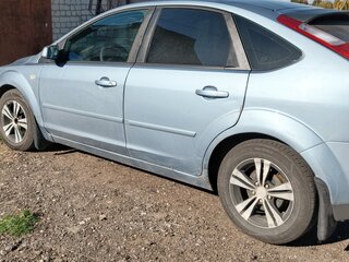 2005 Ford Focus II, серый, 375000 рублей, вид 3