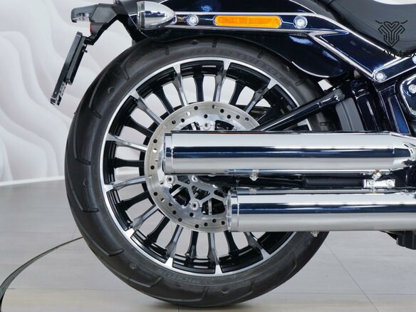 2024 Harley-Davidson Breakout, чёрный, 2827000 рублей - вид 8