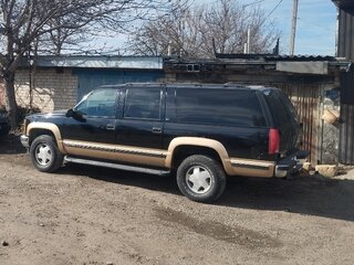 1999 Chevrolet Suburban VIII, чёрный, 2200000 рублей, вид 4