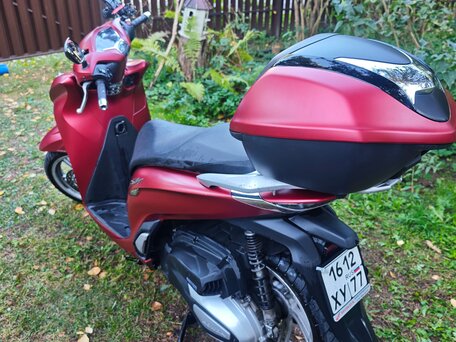 2022 Honda SH, красный, 800000 рублей, вид 5