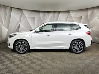 2024 BMW X1 20i xDrive III (U11/U12), белый, 5090000 рублей, вид 5