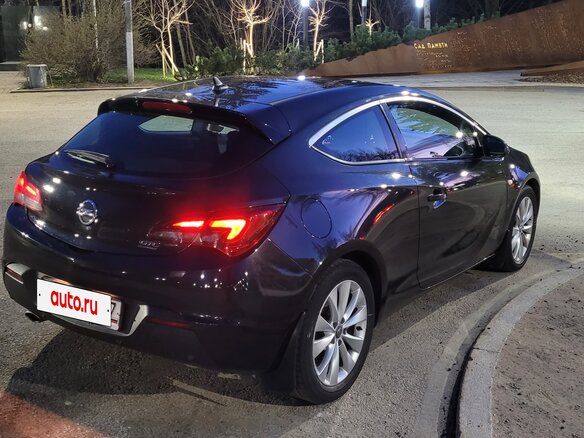 2012 Opel Astra GTC J Рестайлинг, чёрный, 880000 рублей - вид 6