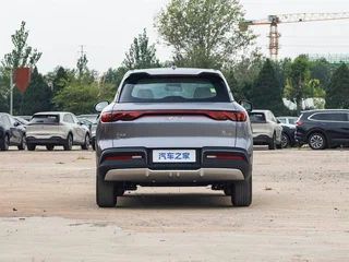 2026 BYD Yuan Up 45.12 kWh, серый, 2149000 рублей, вид 5