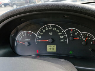 2013 Lada (ВАЗ) Priora I, белый, 206000 рублей, вид 2