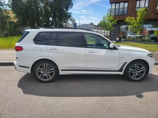 2019 BMW X7 30d I (G07), белый, 6800000 рублей, вид 4