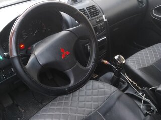1998 Mitsubishi Carisma I, серый, 110000 рублей, вид 4