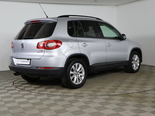 2010 Volkswagen Tiguan I, серебристый, 949990 рублей, вид 5
