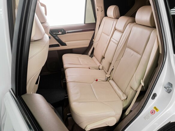 2011 Lexus GX 460 II, белый - вид 13