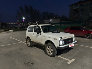 2004 Lada (ВАЗ) 2121 (4x4) I Рестайлинг, белый, 330000 рублей, вид 1