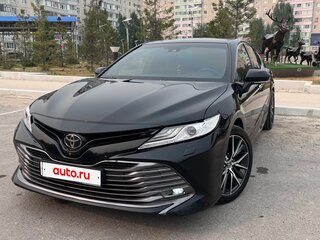 2019 Toyota Camry VIII (XV70), чёрный, 2540000 рублей, вид 1