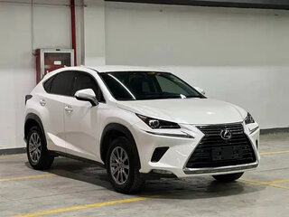 2018 Lexus NX 200 I Рестайлинг, белый, 2585000 рублей, вид 3