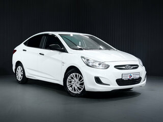 2012 Hyundai Solaris I, белый, 619999 рублей, вид 1