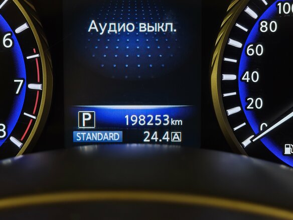 2015 Infiniti Q50 I, чёрный, 1520000 рублей - вид 17