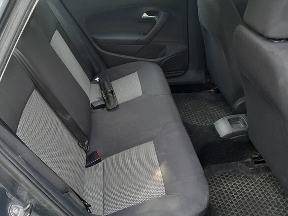 2010 Volkswagen Polo V, серый, 560000 рублей - вид 5