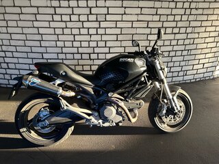 2009 Ducati Monster 696, чёрный, 420000 рублей, вид 2