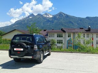 2007 Mitsubishi Pajero IV, чёрный, 1500000 рублей, вид 2