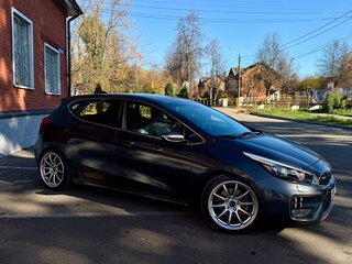 2017 Kia Ceed GT I Рестайлинг, серый, 1290000 рублей, вид 3
