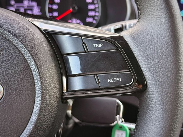 2021 Kia Cerato IV Рестайлинг, белый, 1565000 рублей - вид 16