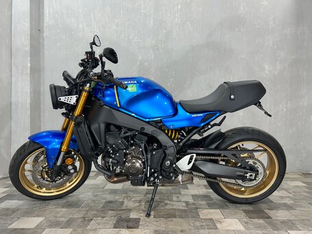2022 Yamaha XSR900, синий, 1029000 рублей, вид 2