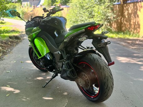 2011 Kawasaki Z 1000, зелёный, 590000 рублей, вид 5