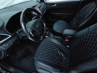 2017 Hyundai Solaris II, чёрный, 1000000 рублей, вид 2